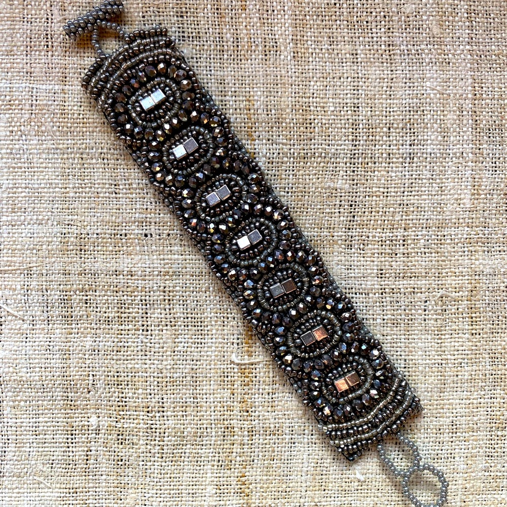 Noonday Collection Intricate Beaded Bracelet — EUC